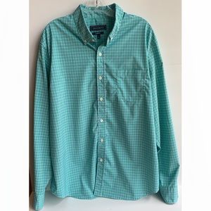 Crown and Ivy Men’s long sleeve button down L